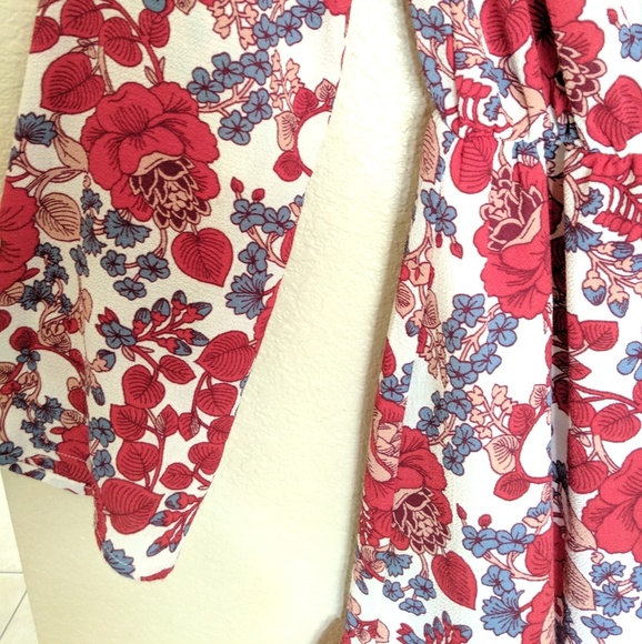 Romper - Picture 2 of 4